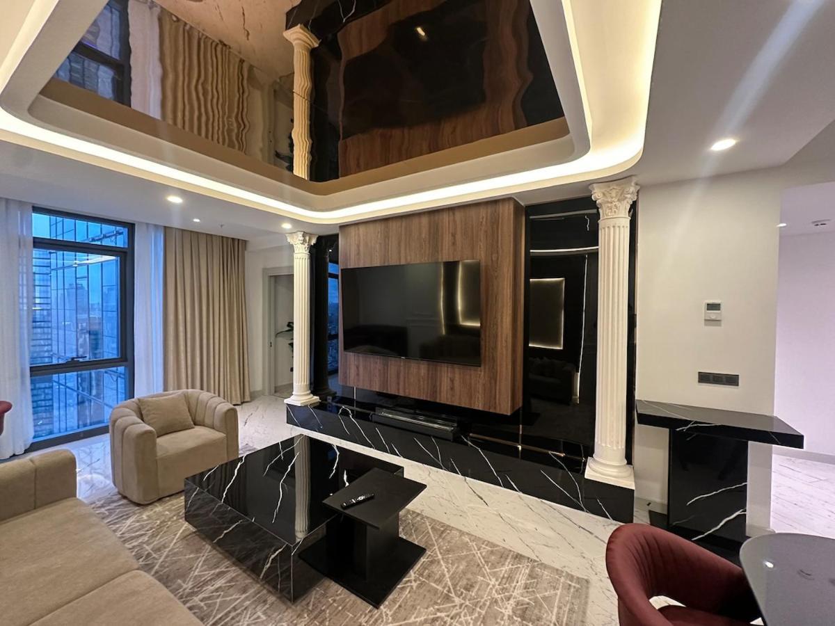 Daire Royal In Sinpas Queen 40f